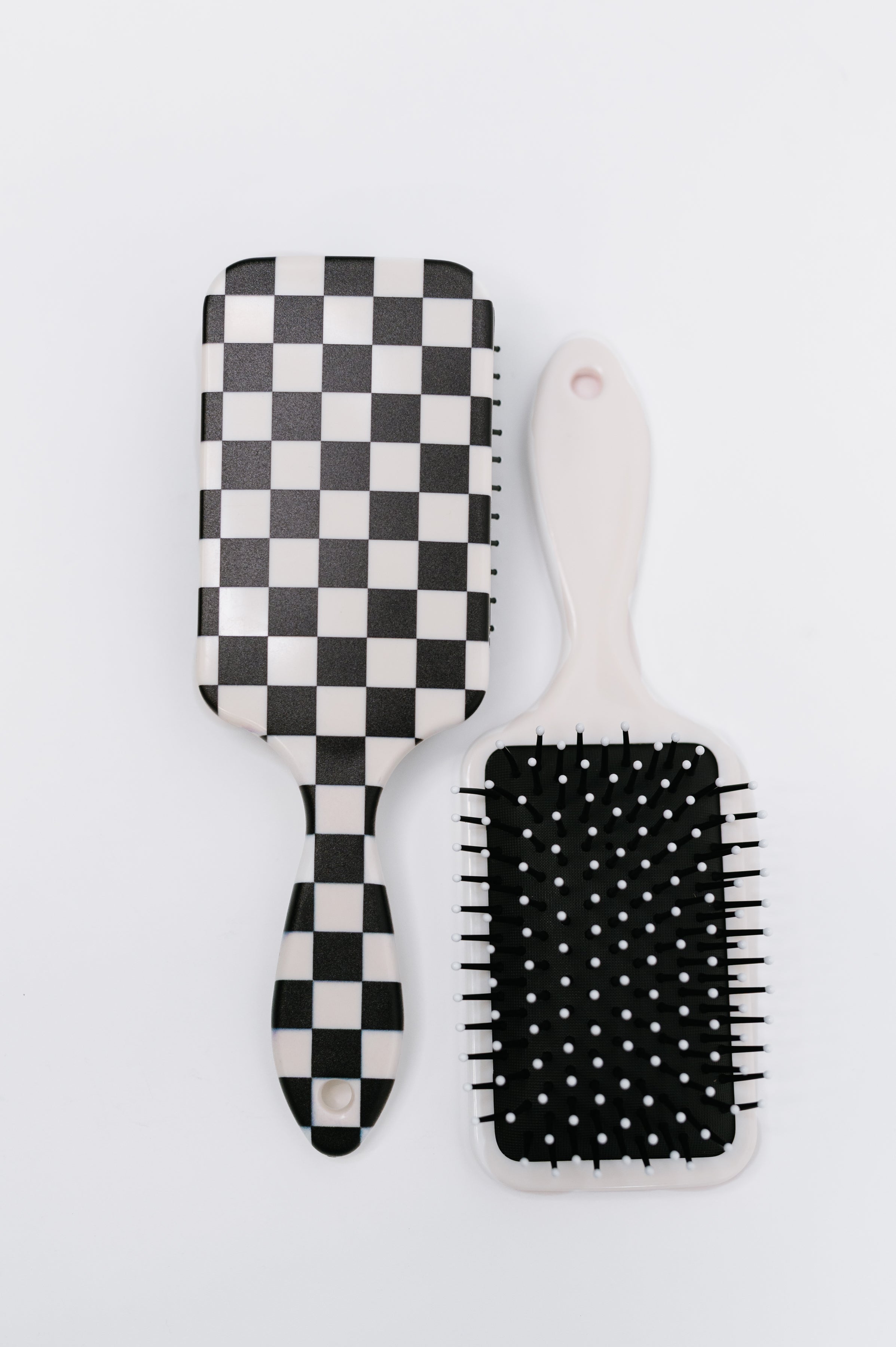 Cookies & Cream Checks Brush