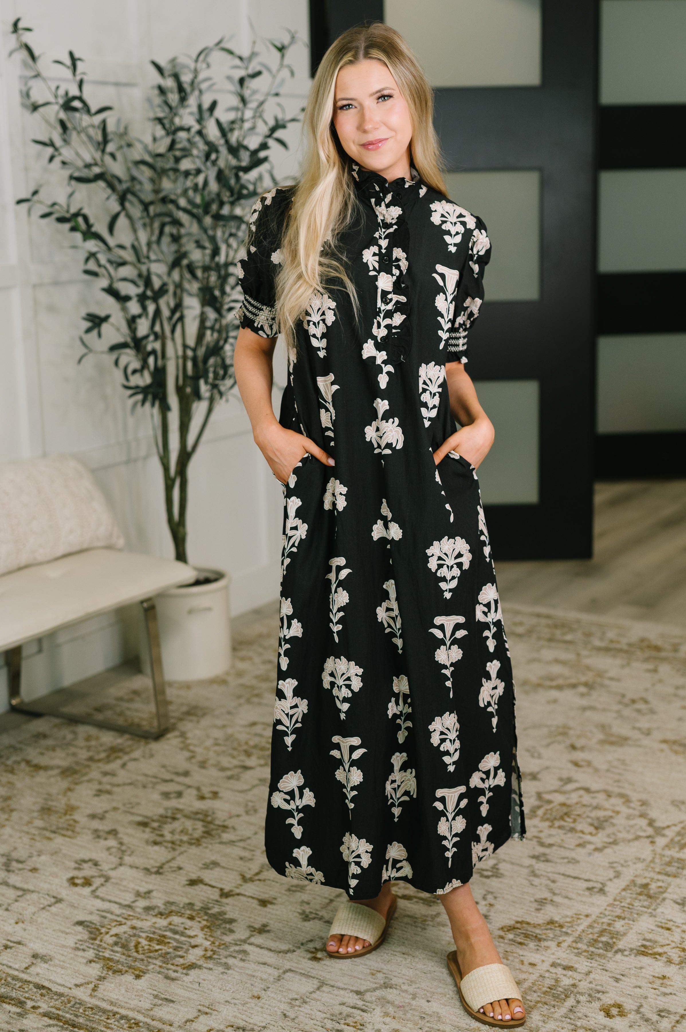 Dark Darlin' Puff Sleeve Maxi Dress