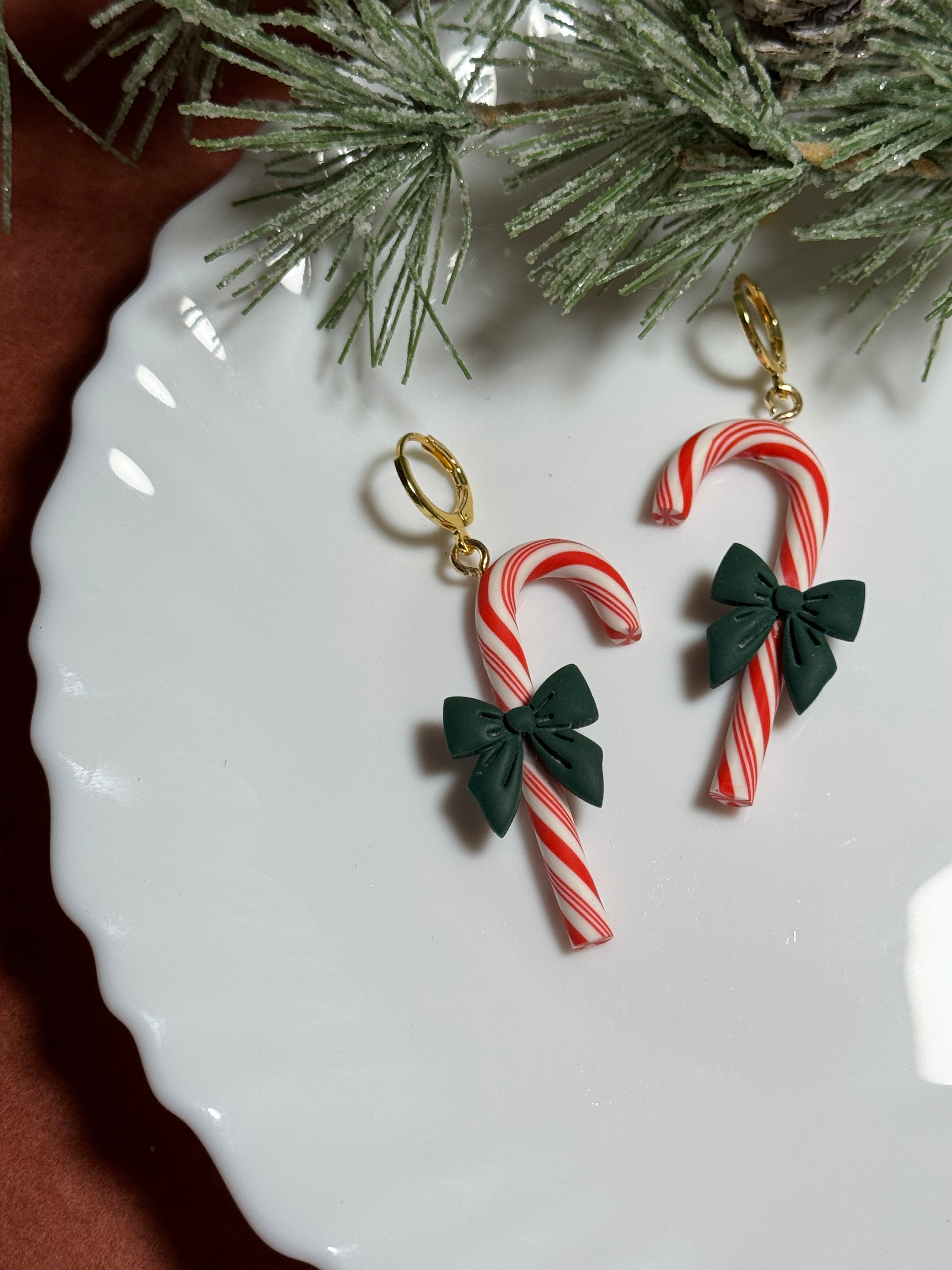Candy Canes with Green Bow