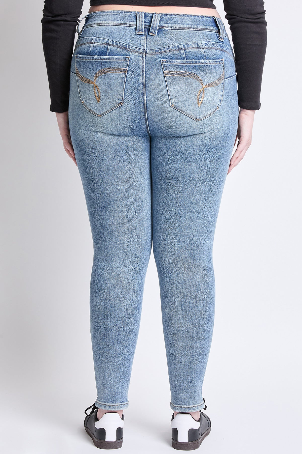 Plus “WannaBettaButt” Mid Rise Embroidered Skinny Jean