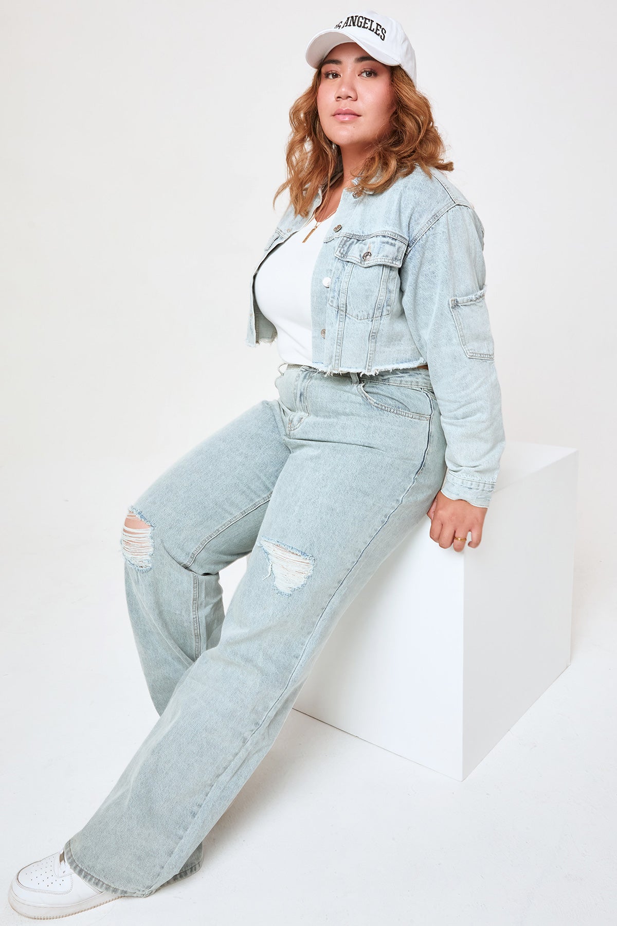 High Rise Relaxed Wide Leg Jeans - Plus
