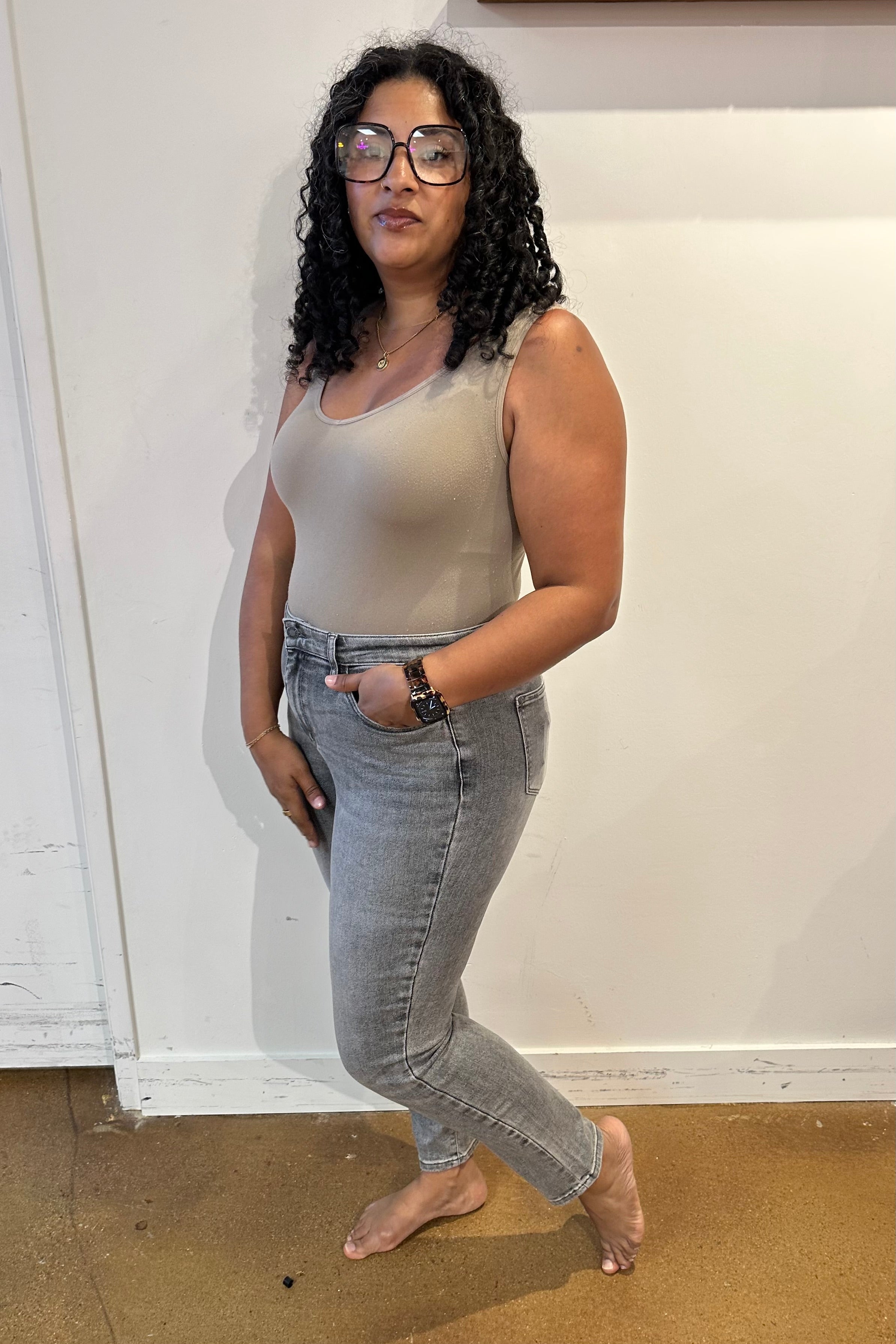 High Rise Stone Wash Slim Jeans in Gray