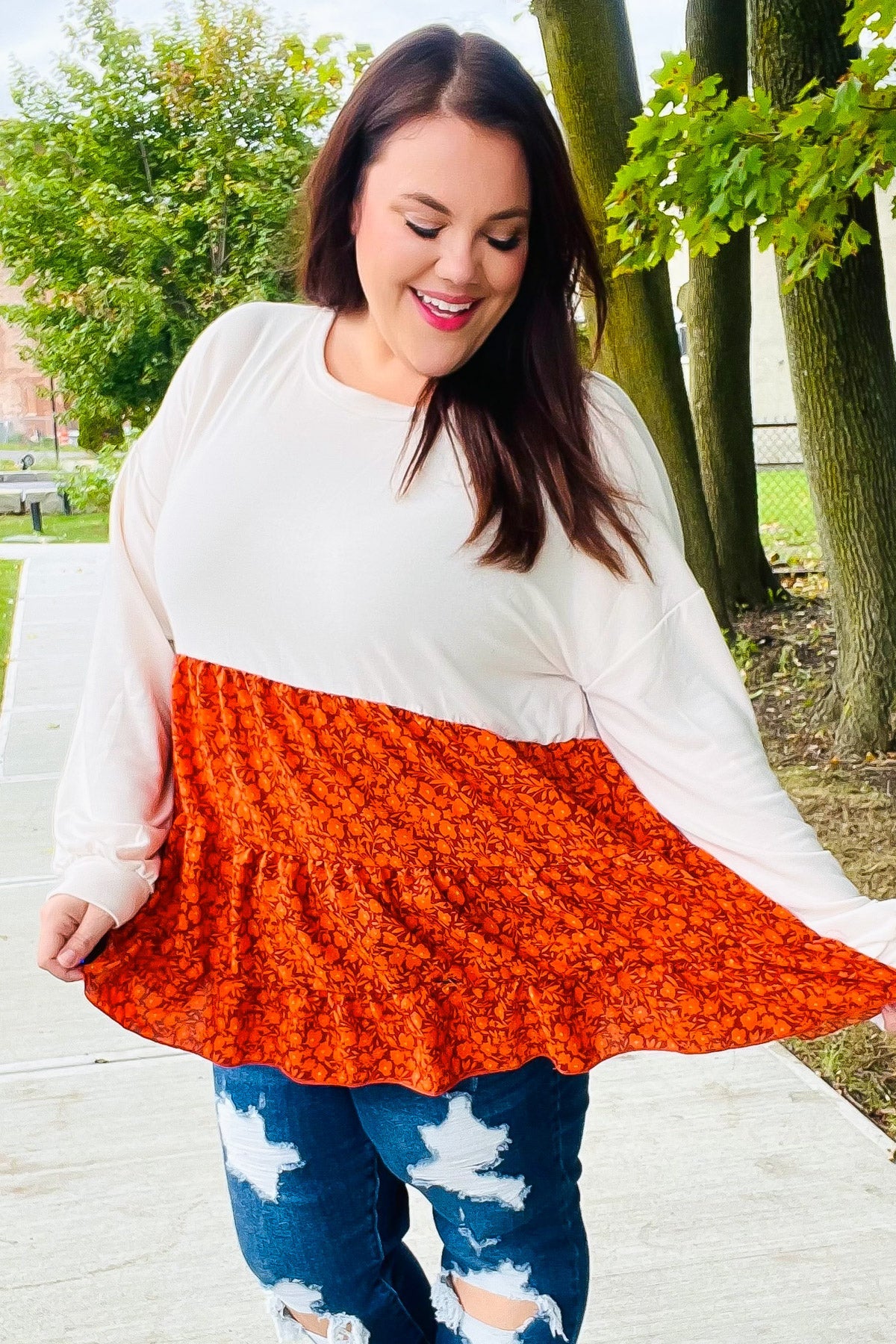 Star Struck Vintage Floral Oatmeal Tiered Babydoll Top