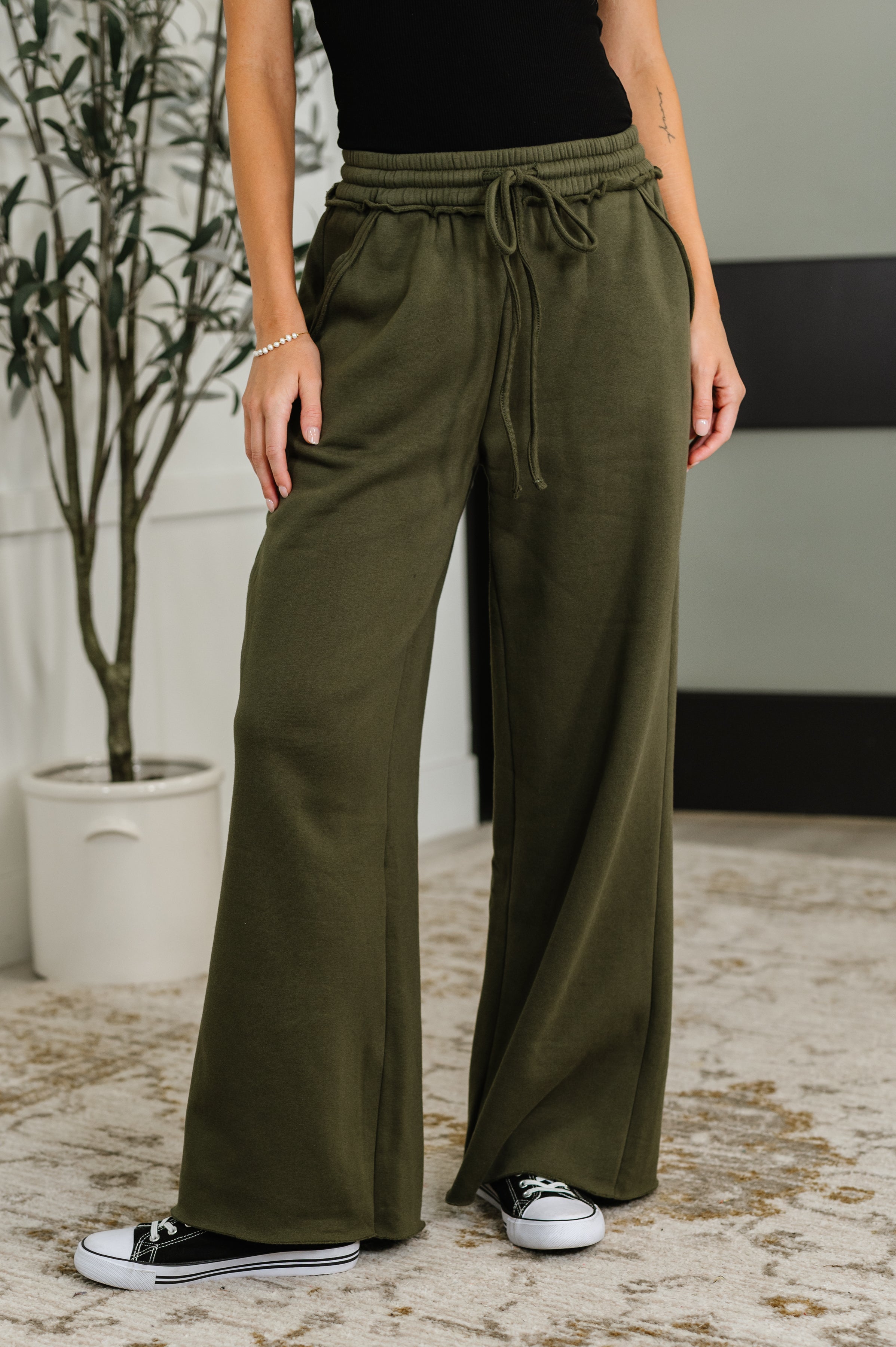 Lounge Line Wide Leg Sweats