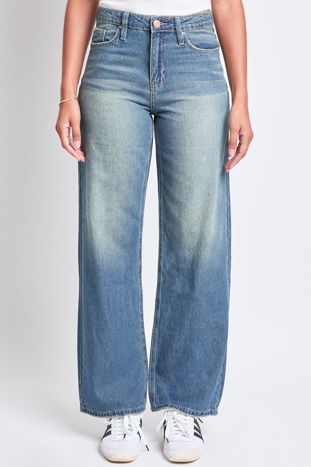 Relaxed Wide Leg Rigid Denim Jeans