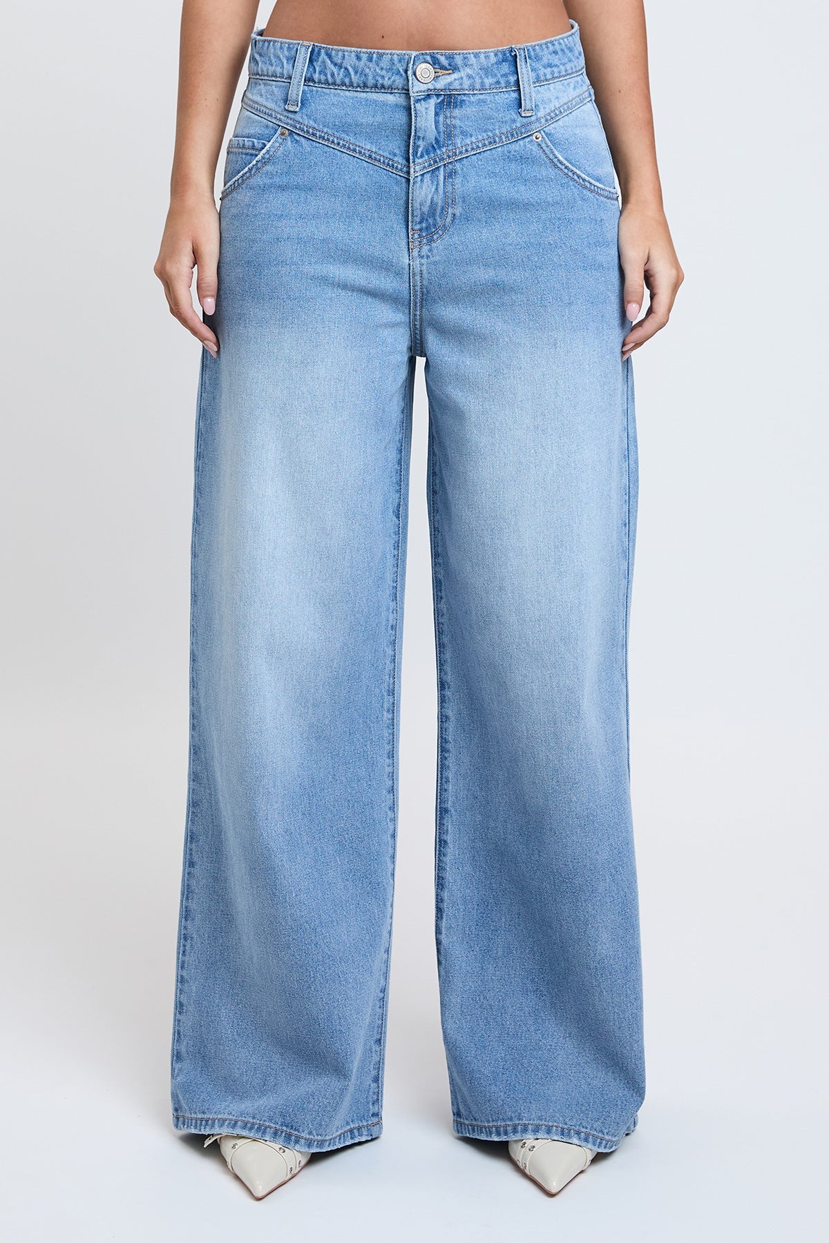 Relaxed Extra Baggy Wide Leg Jeans