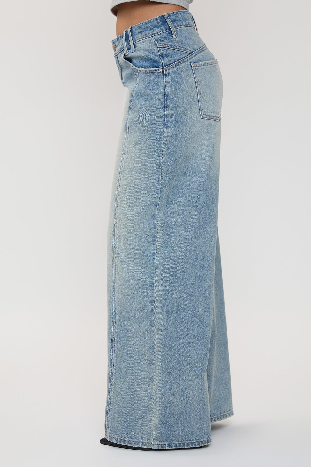 Relaxed Extra Baggy Wide Leg Jeans