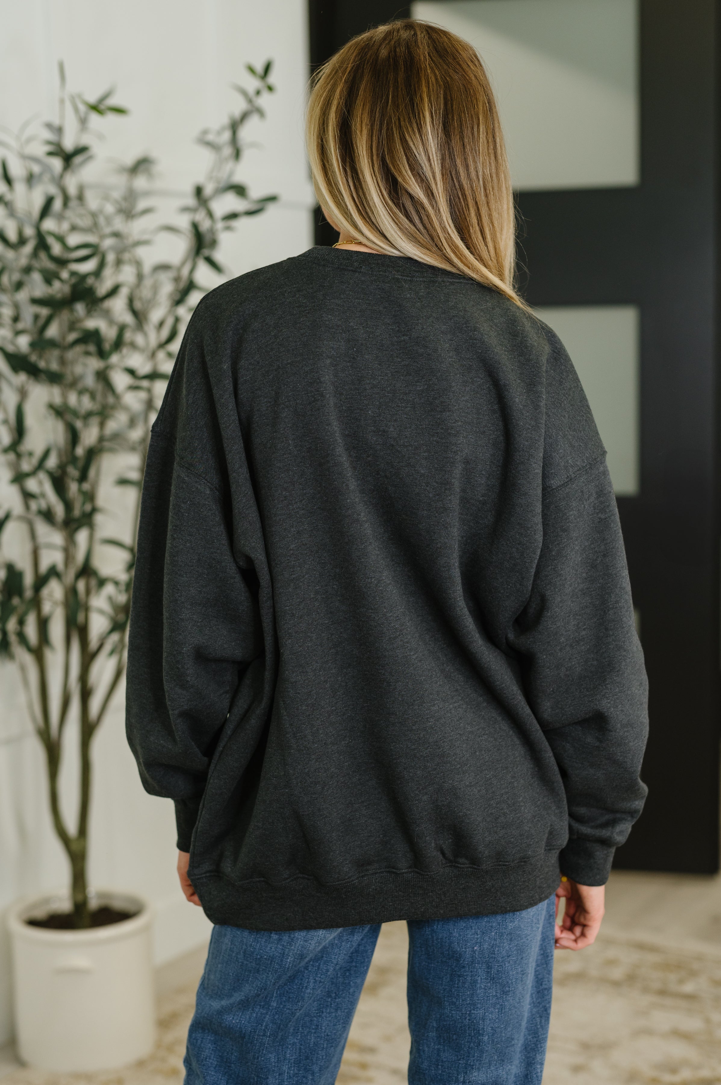 Sunday Snug Relaxed Pullover in Charcoal
