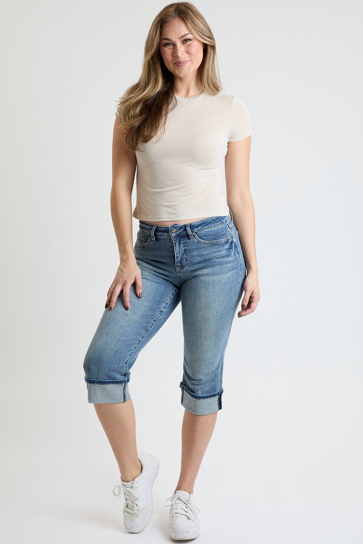 YMI Premium Stretch Essential Cuff Capri