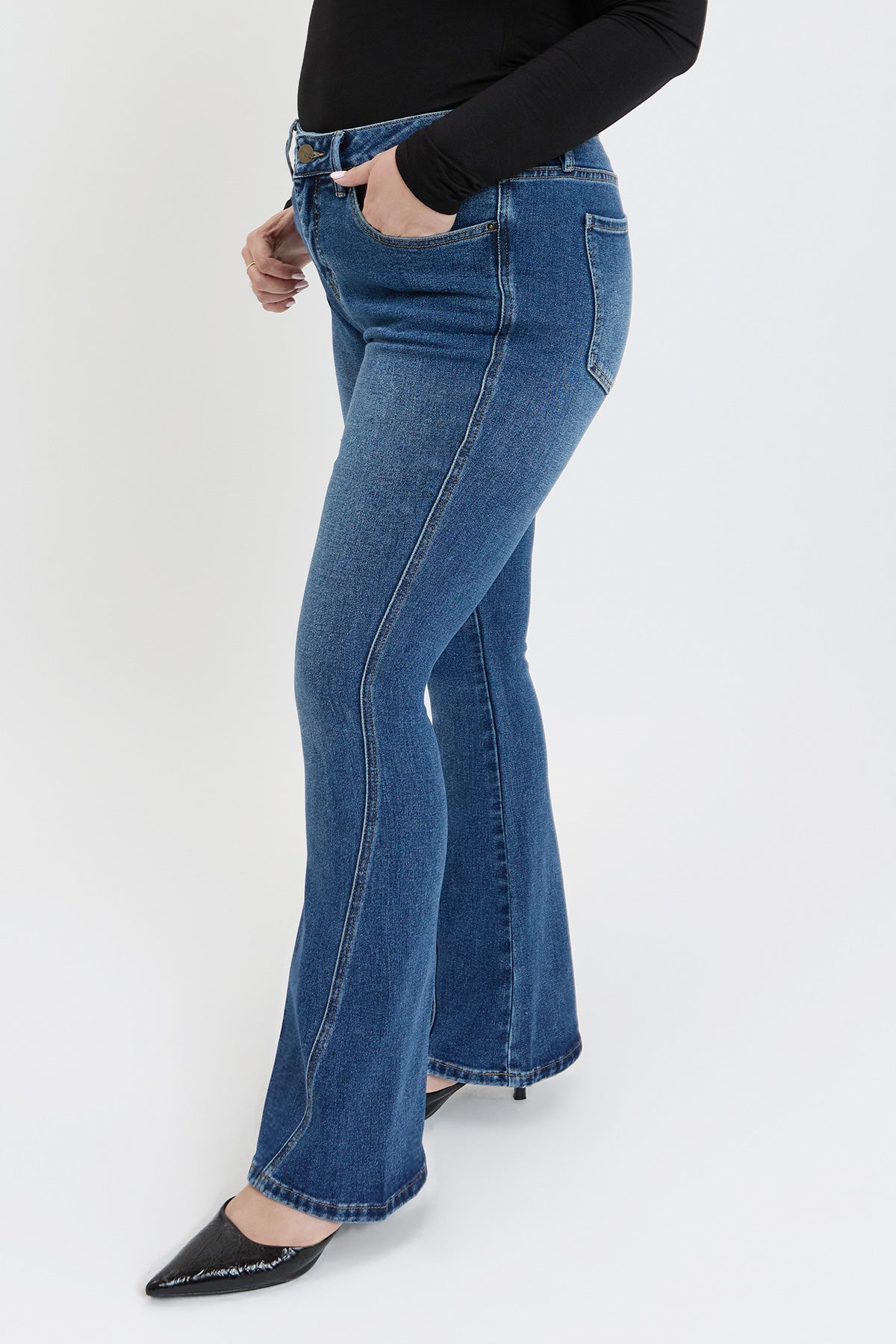 Plus Curve Seam Flare Jeans