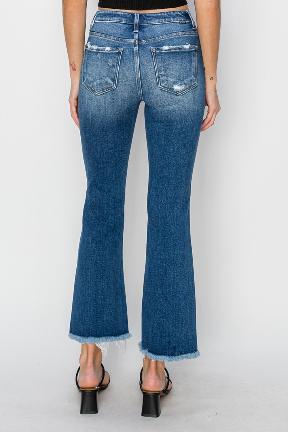 Frayed Step Hem Ankle Straight Jeans