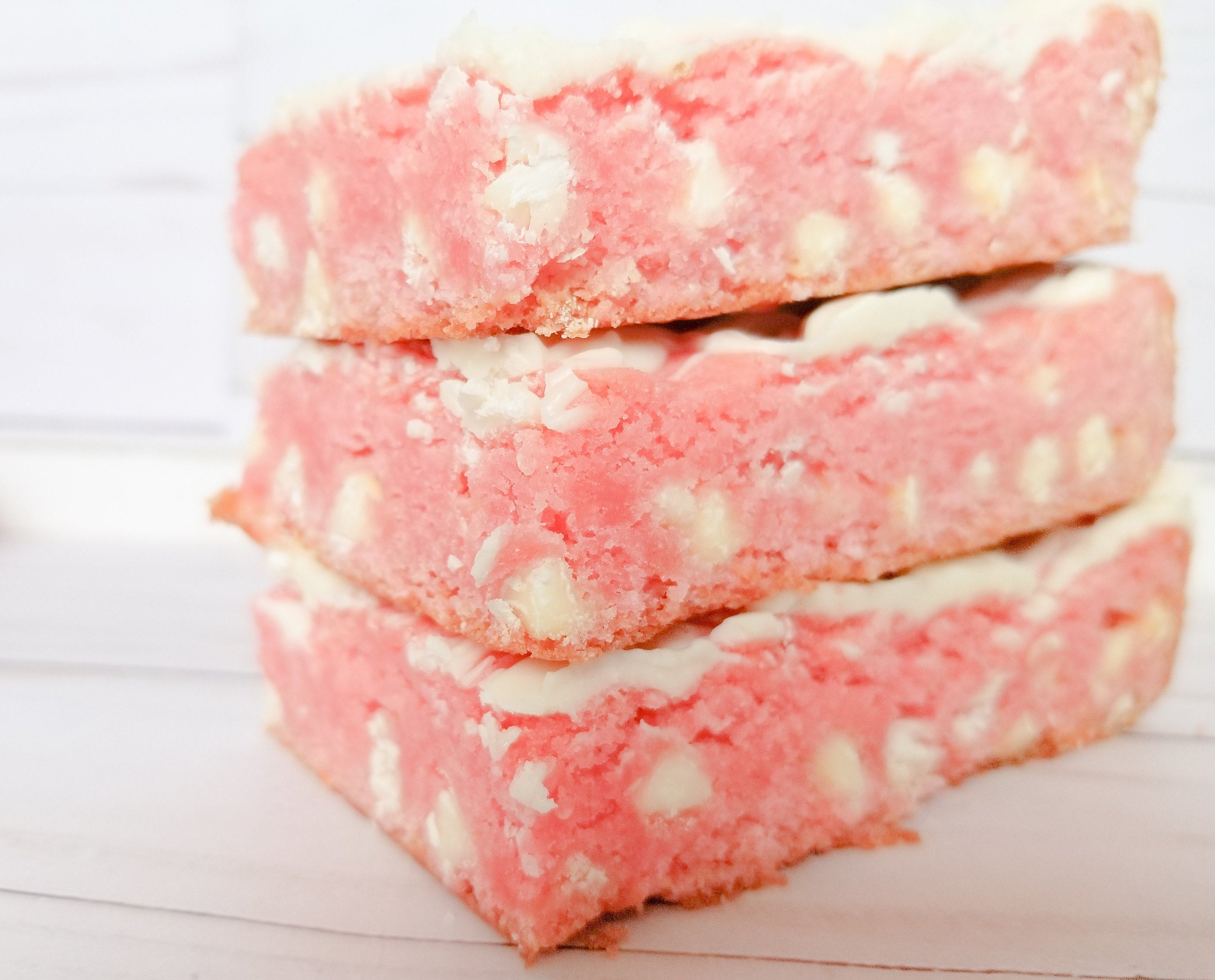 Strawberry Blondies
