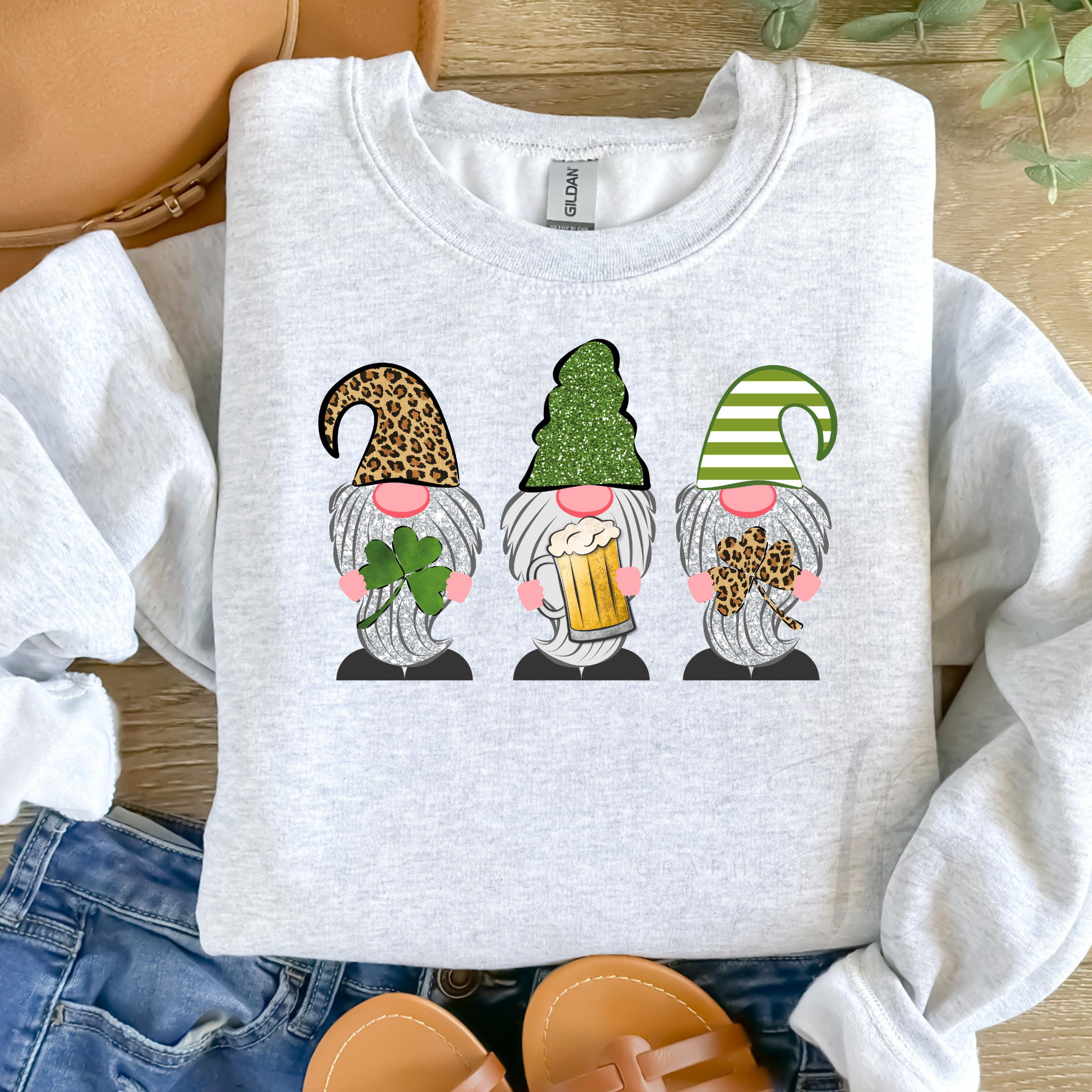 St Patricks Three Gnome Beer SWEATSHIRT