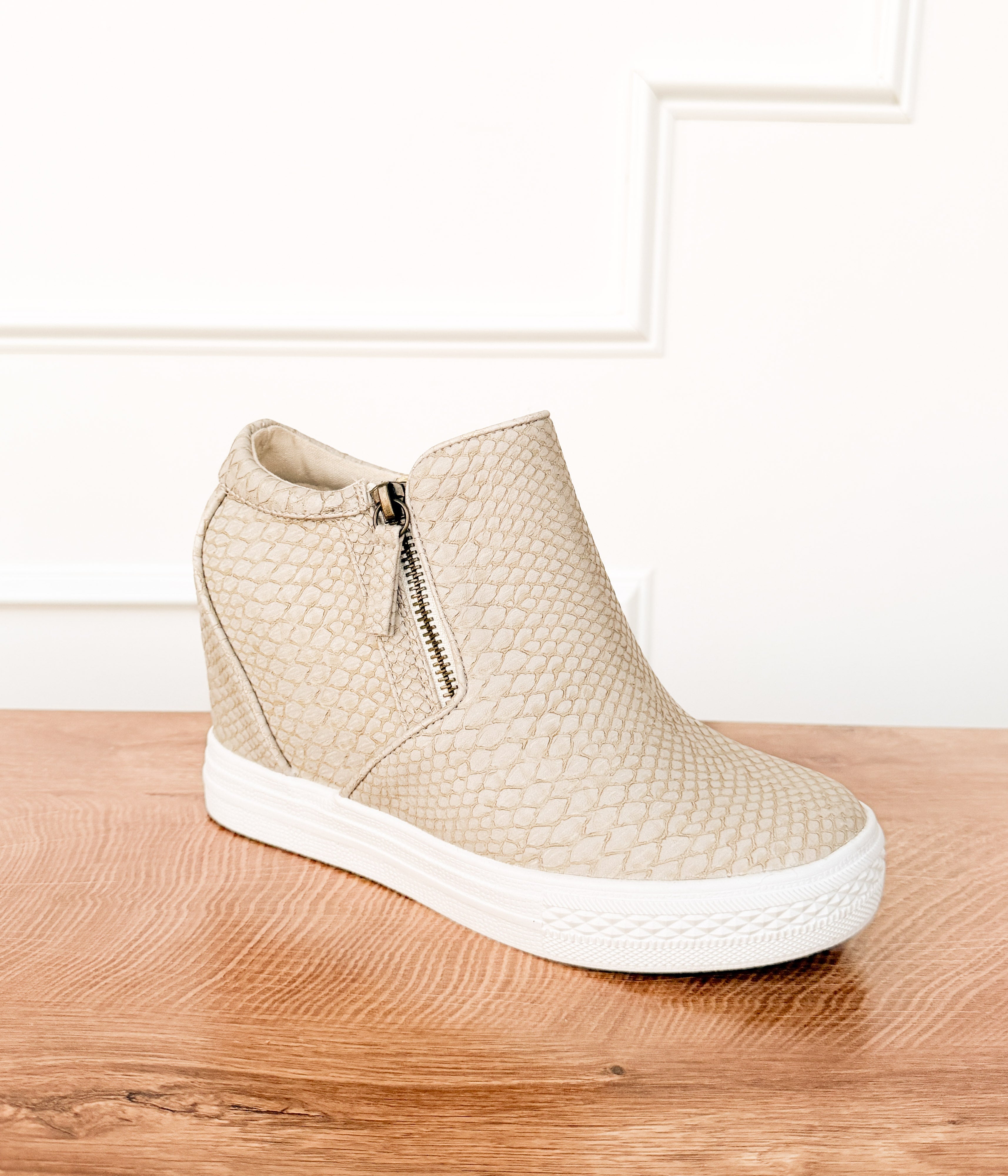 Timmibelle Wedge Sneaker in Cream