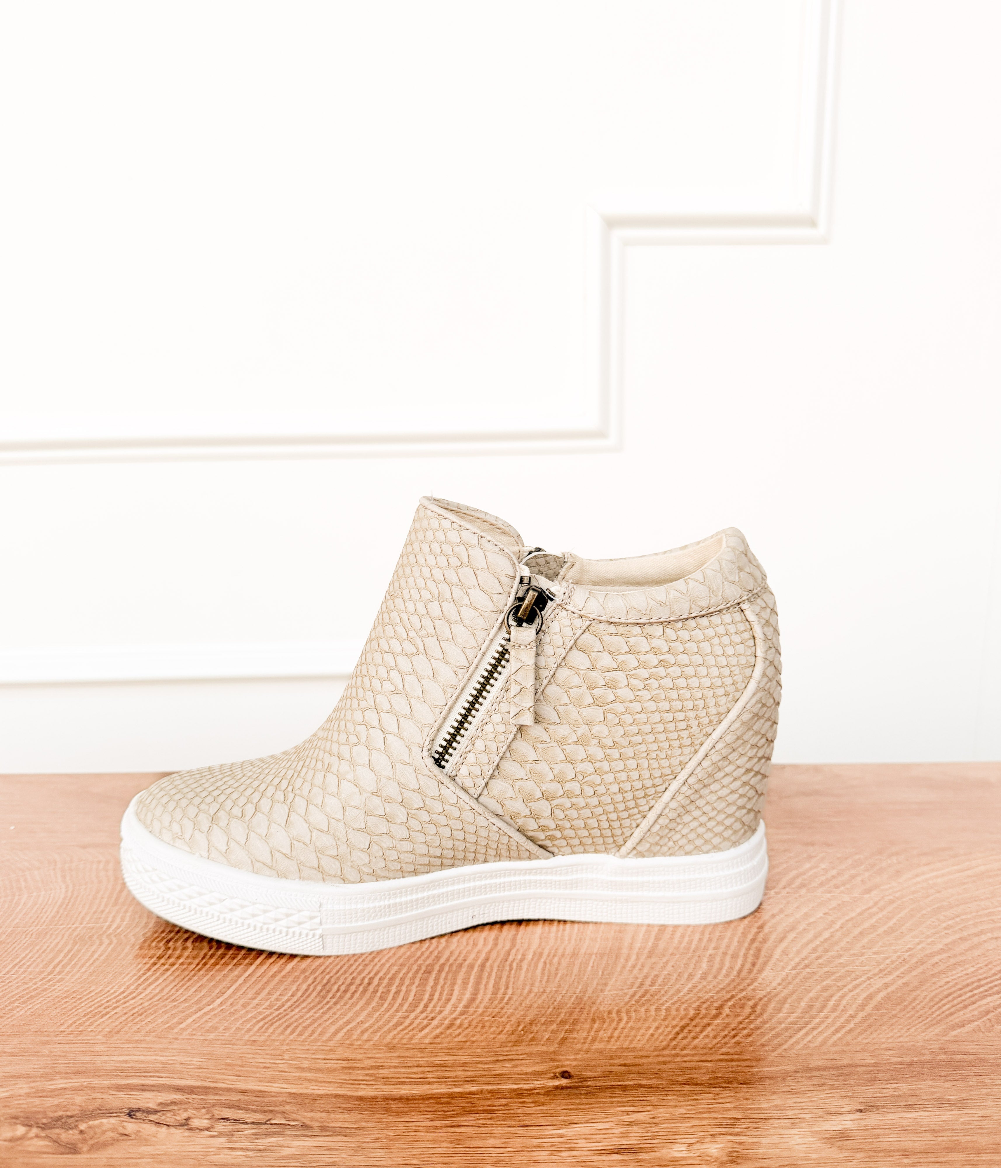 Timmibelle Wedge Sneaker in Cream