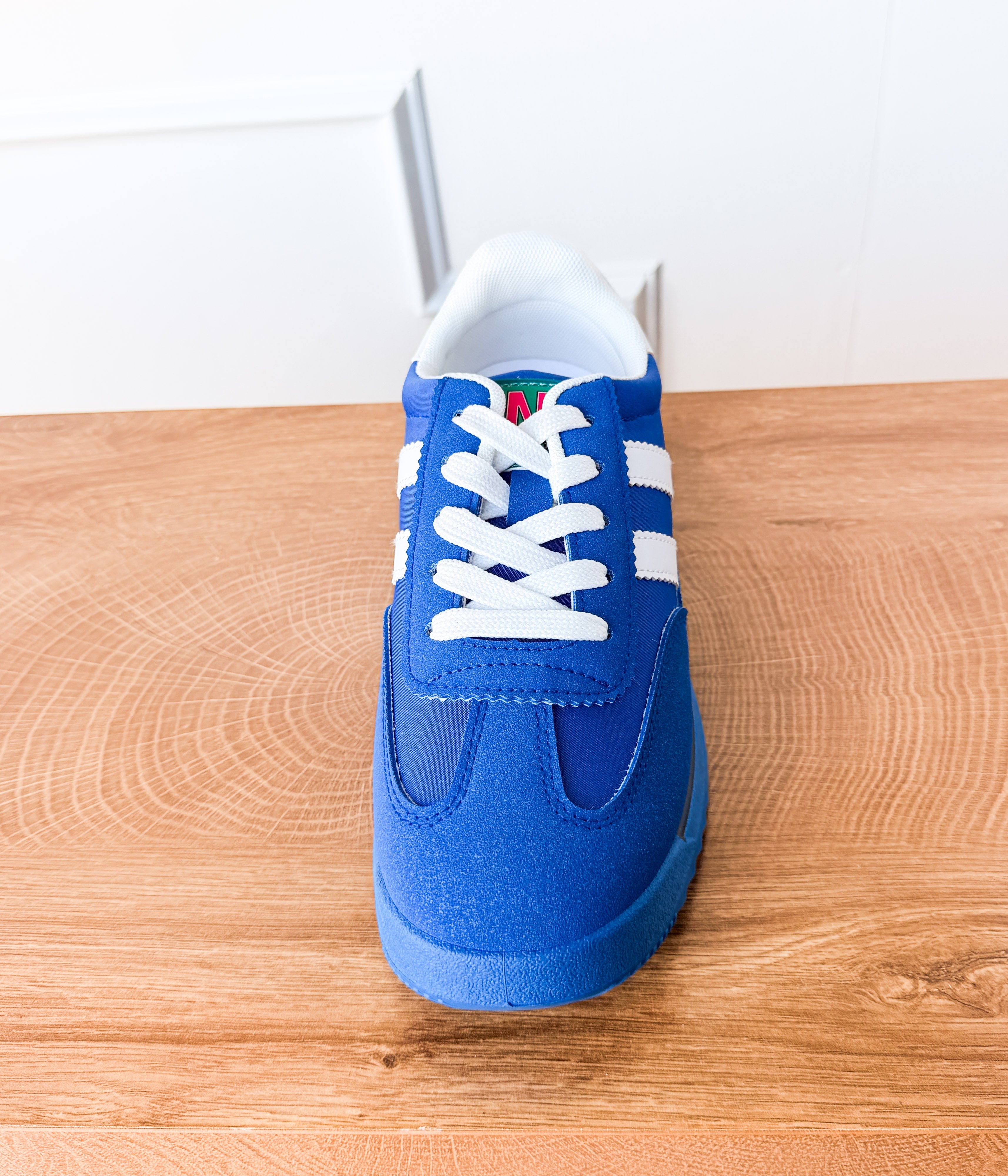 Tokyo Dual Stripe Sneakers in Blue